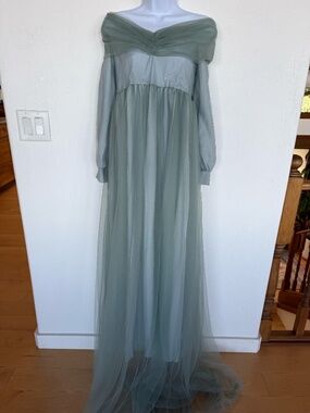 Maternity Dress Photography Photo Prop Tulle Gown Green